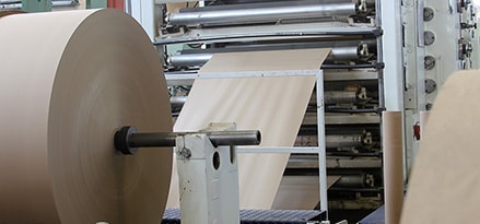 Mobil SHC 220 helps Paper mill increase oil drain intervals. Mobil SHC 220 helps Paper mill increase oil drain intervals.