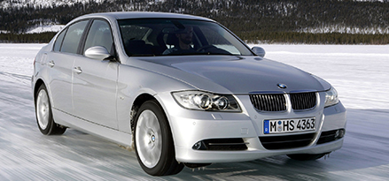 Summer tires on car in winter