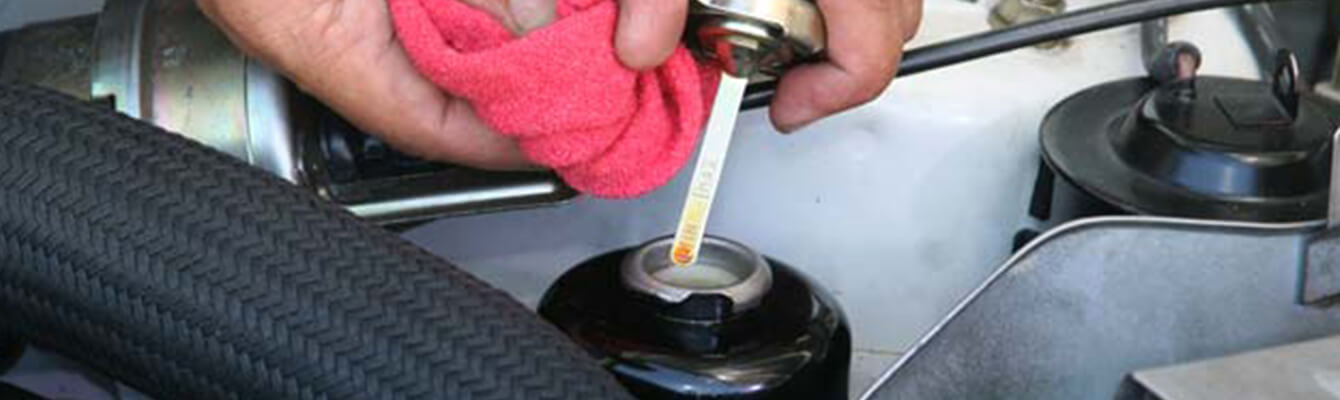 Check brake fluid reservoir level Check brake fluid reservoir level
