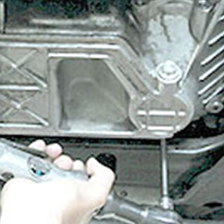 Identify all oil pan bolt locations 