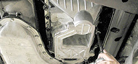 Torque oil pan bolts with thread sealer