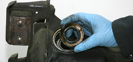 How to replace axle seal