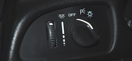 Troubleshooting dim car lightbulb problems Mobil